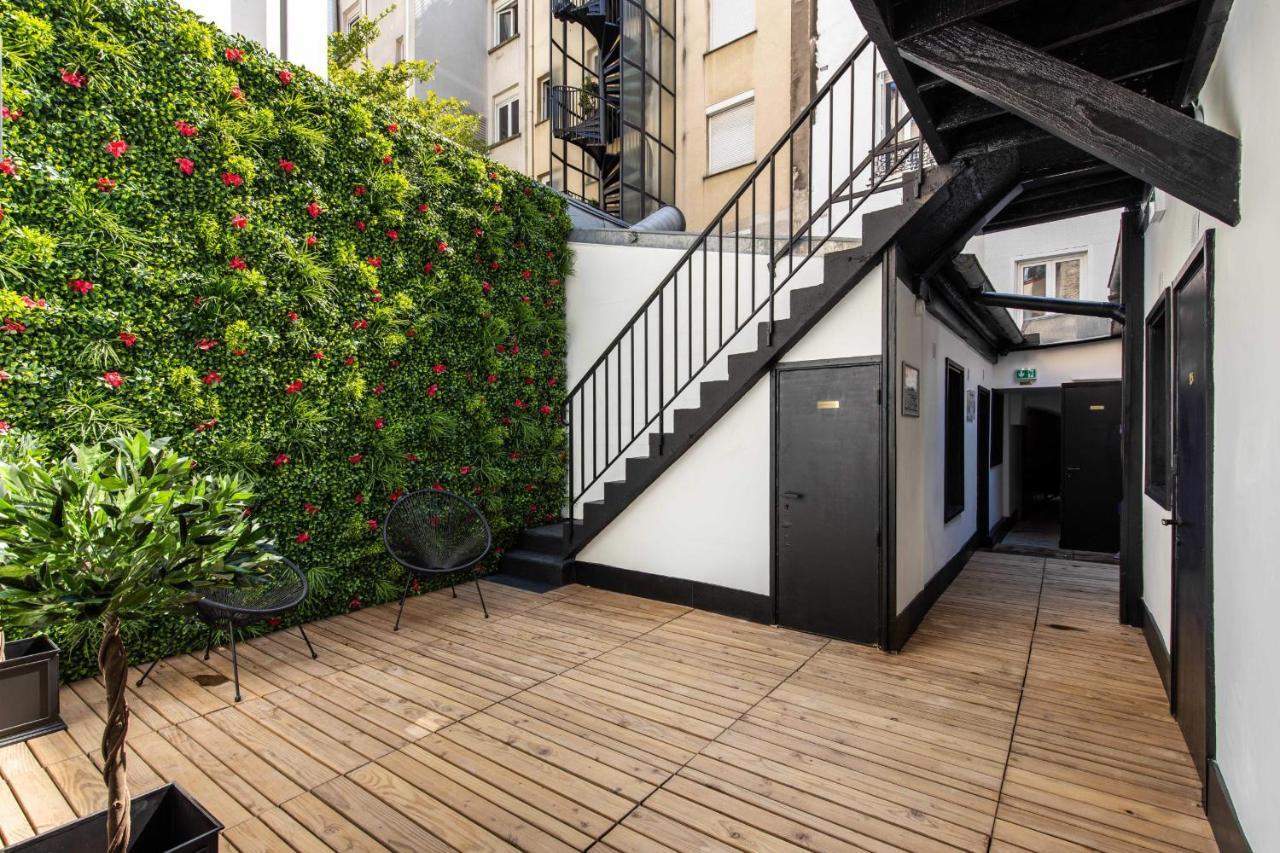 Cosy Bedroom - Tour Eiffel Champs De Mars 6A Paris Exterior photo